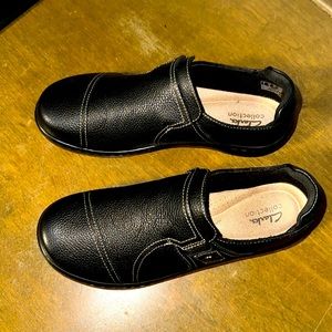 Beautiful, totally new original Clarks! Available in sizes 6.6M and 7M